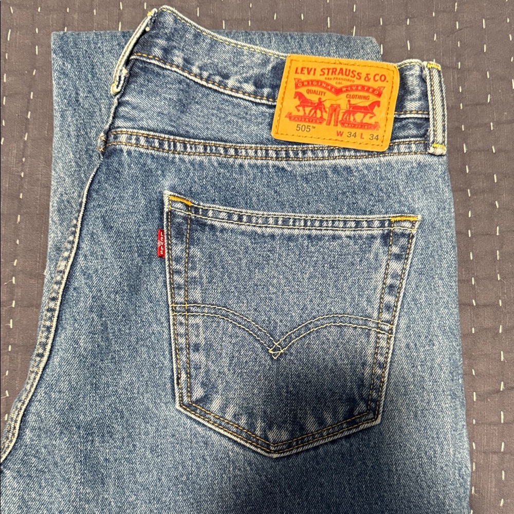 Levi's Classic 505 Straight Blue Jeans 34x34